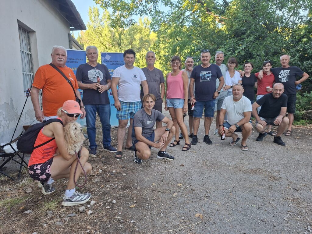 Druženje članova IPA Šibenik uz gulaš