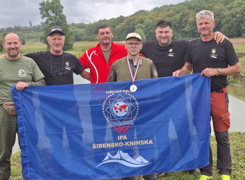 Članovi IPA Šibenik na ribolovnom turniru u Bjelovaru